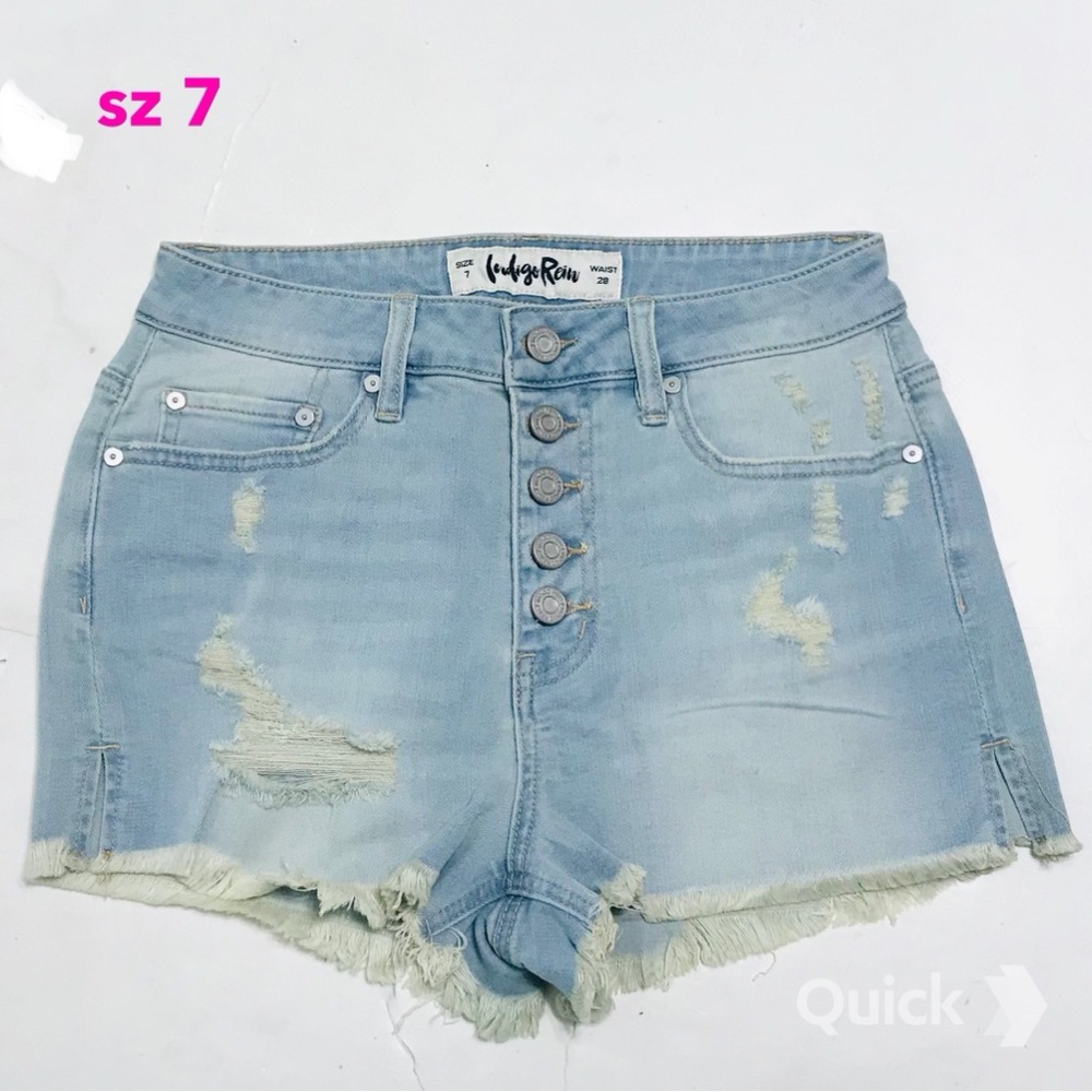 sz 7 - New Indigo Reign Juniors' Cut-Off Denim Shorts